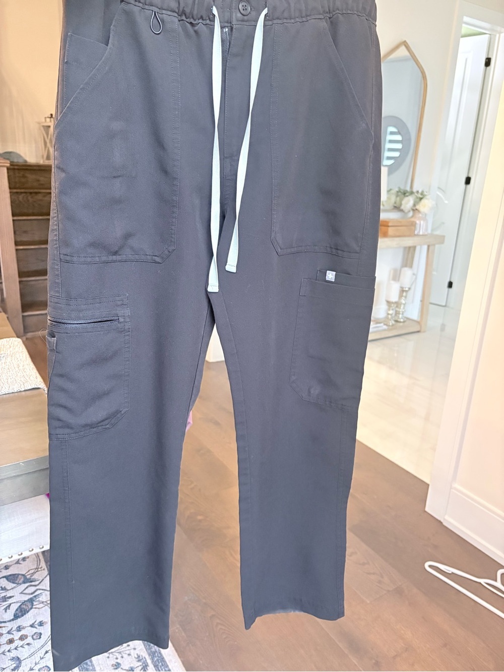 FIGS Cairo Cargo Technical Collection Scrub Pants Size Small Black - Picture 2 of 6